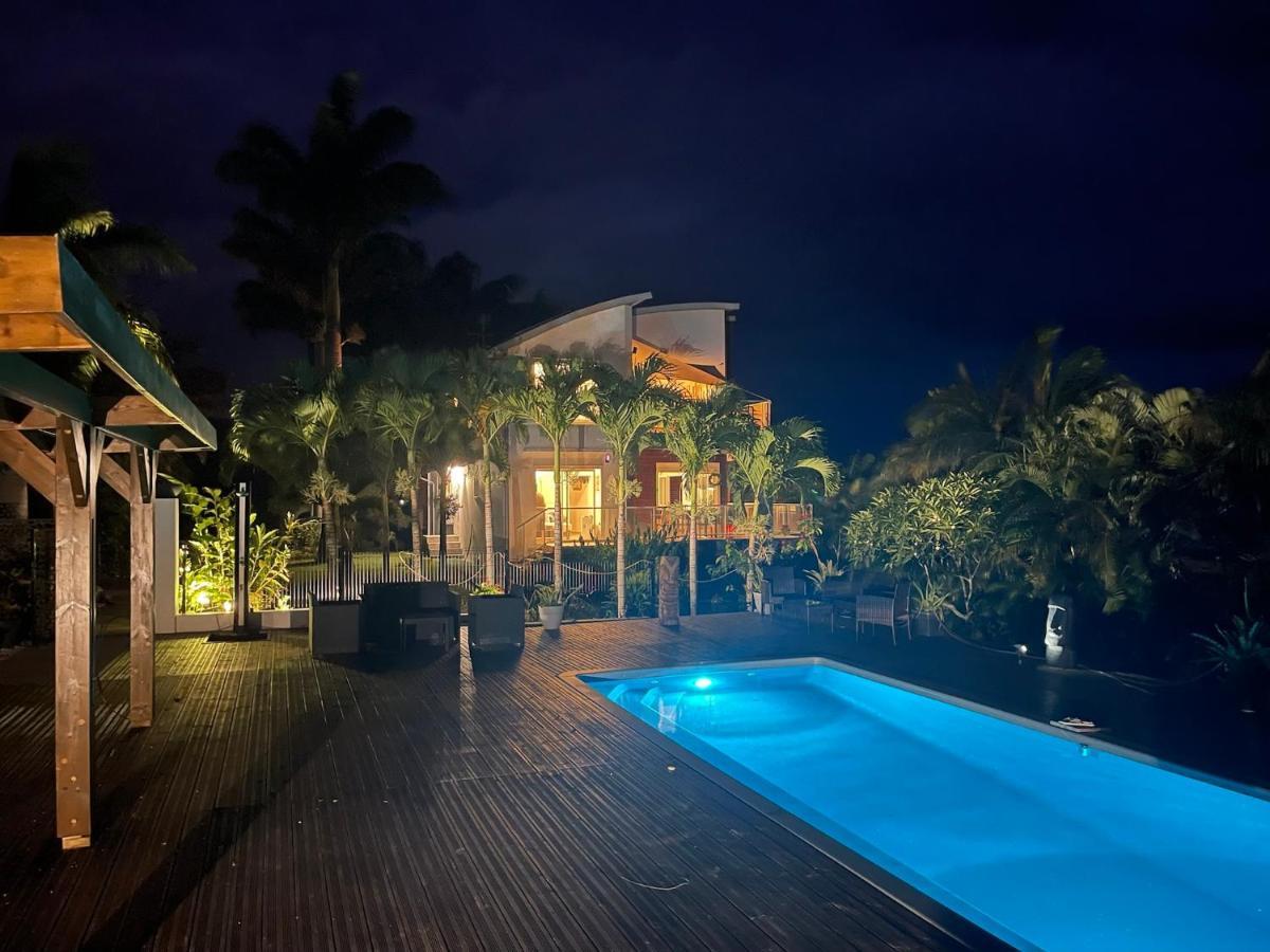 Grande Villa Au Calme - Vue Exceptionnelle - Climatisation - Piscine Sel Chauffee - Jardin Tropical Vincendo ภายนอก รูปภาพ