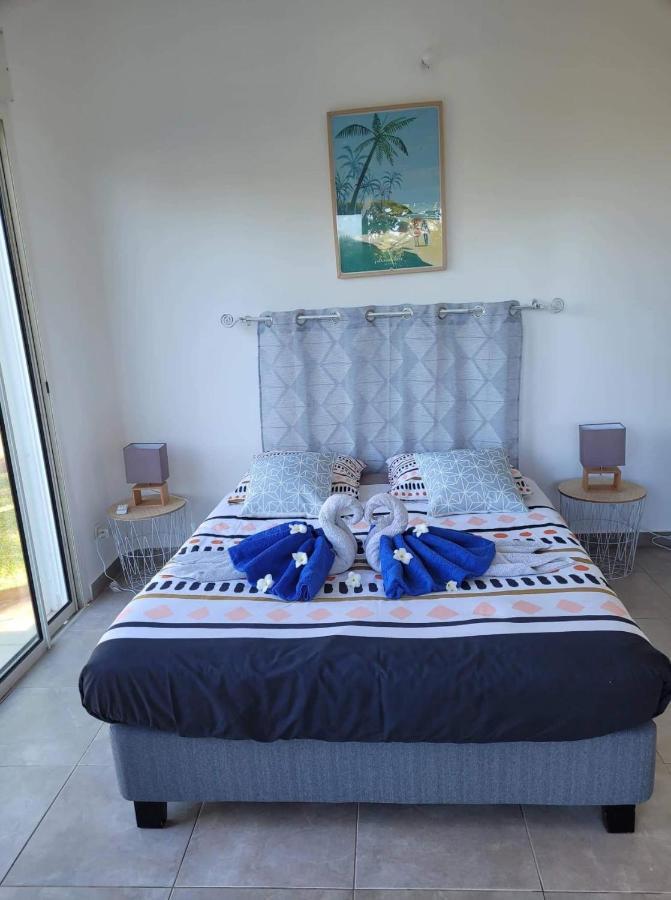 Grande Villa Au Calme - Vue Exceptionnelle - Climatisation - Piscine Sel Chauffee - Jardin Tropical Vincendo ภายนอก รูปภาพ